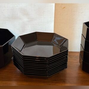 6 Arcoroc Black Octime 7.5” coupe soup bowls. France